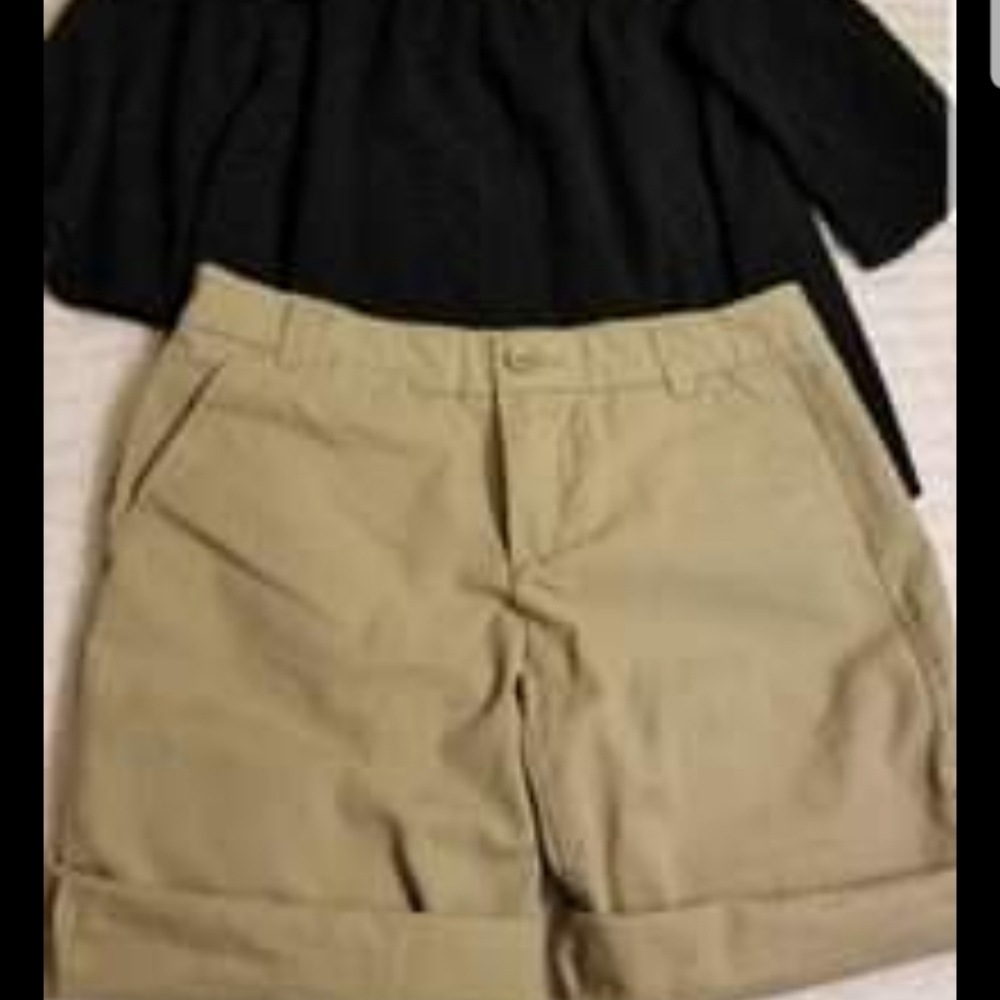 Gap boyfriend khaki shorts junior size 00